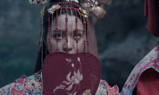Điện ảnh Việt mùa cuối năm tràn ngập cô dâu ma quái, lại thêm một lễ rước dâu 'có điềm'