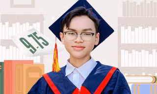 Nam sinh đạt 9,75 điểm môn Văn tốt nghiệp THPT 2026 nhờ áp dụng cách học tiếng Anh