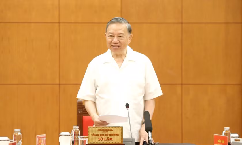 Tổng Bí thư, Chủ tịch nước: Kịp thời miễn nhiệm, cho từ chức, thay thế cán bộ năng lực hạn chế, uy tín thấp