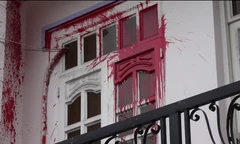 Nhóm đối tượng từ An Giang lên TPHCM tạt sơn để đòi nợ