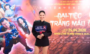 Miu Lê suýt bỏ lỡ Đại Tiệc Trăng Máu 8 vì bận thi Em Xinh "Say Hi"