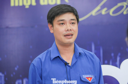 Anh Bùi Hoài Nam, Bí thư Tỉnh Đoàn Khánh Hòa. Ảnh: Trương Định Anh Bùi Hoài Nam, Bí thư Tỉnh Đoàn Khánh Hòa. Ảnh: Trương Định