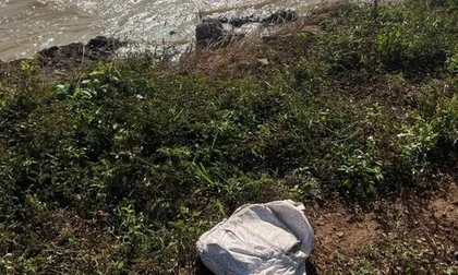 Thầy cô, bạn bè thương tiếc khi tìm thấy thi thể nữ sinh mất tích nhiều ngày