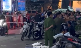 Phát hiện hai vợ chồng tử vong trước cửa nhà ở TPHCM