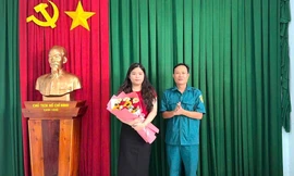 Nữ cử nhân luật, kỹ sư ở TPHCM xung phong tình nguyện nhập ngũ