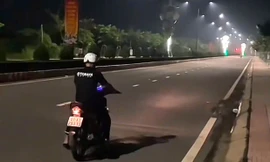 Bị tịch thu phương tiện vì chạy một bánh để vợ quay video đăng TikTok