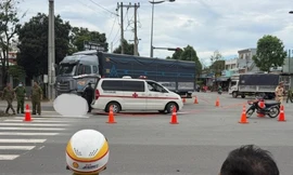 Người đàn ông tử vong dưới bánh xe tải ở TPHCM