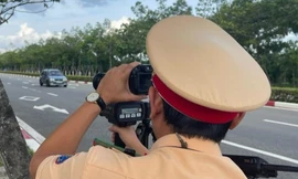 TPHCM: Phạt ô tô tải trọng lớn lưu thông giờ cao điểm trên nhiều tuyến đường 