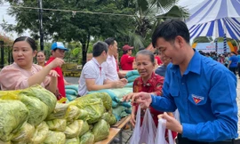 Ấm lòng Ngày hội Non sông – Dân tộc kết đoàn tại TPHCM