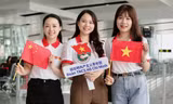 Gần 200 đại biểu thanh thiếu nhi tham gia Hành trình đỏ 2026 tại Trung Quốc