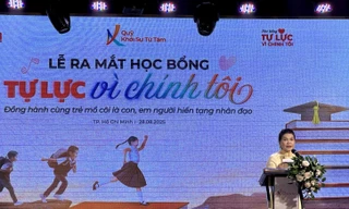Trao học bổng cho con em có người thân hiến tạng