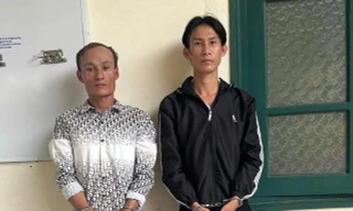 Đột nhập cửa hàng Điện máy Xanh trộm 20 điện thoại di động