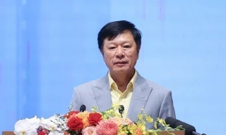 Chủ tịch Địa ốc Hoàng Quân bán sạch vốn ở công ty con