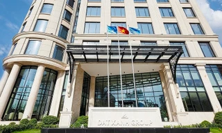 Phản ứng của lãnh đạo doanh nghiệp khi khối ngoại bán ròng