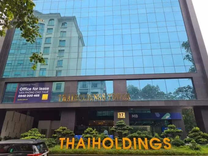 Cổ phiếu trong hệ sinh thái của 'Bầu Thụy' dậy sóng