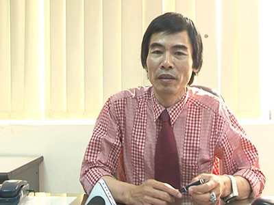  Tiến sĩ Lê Thẩm Dương