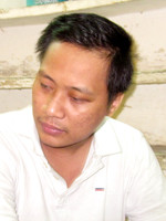 Vietkieubuon Lại Văn Dũng đang bị CA quận 3 tạm giữ - Ảnh T.H.V