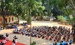 ការពិត​អំពី​ព័ត៌មាន​ដែល​គ្រូ​ស្រី​មាន​ជំងឺ​មហារីក​នៅ​តែ​ទៅ​រៀន​ទីពីរ​ចម្ងាយ ៣៥ គីឡូម៉ែត្រ​ពី​ផ្ទះ
