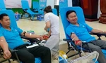 Vượt 50km, hai cán bộ Đoàn hiến máu cứu người