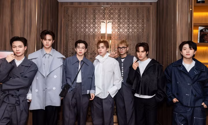 UPRIZE cùng dàn Anh Tài, Chị Đẹp biểu diễn concert ở Mỹ vào cuối năm