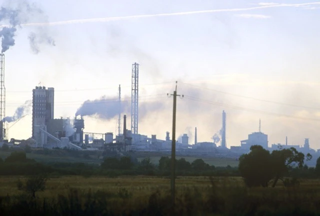 Nga: Nhà máy phân bón hứng đòn tấn công nặng nề