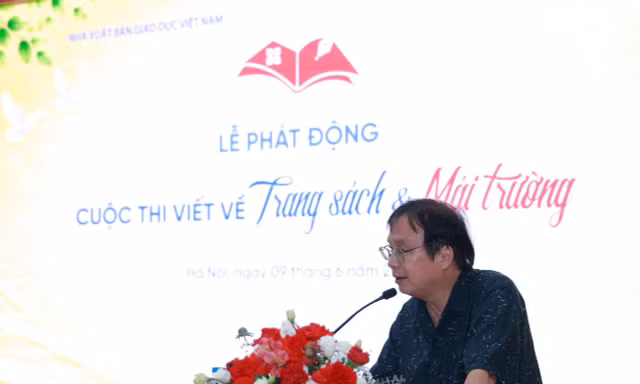 Phát động cuộc thi viết ‘Trang sách và mái trường’ 