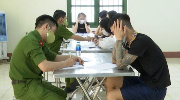 Người nghiện ma túy sẽ bị giám sát bằng vòng đeo điện tử. Ảnh minh hoạ