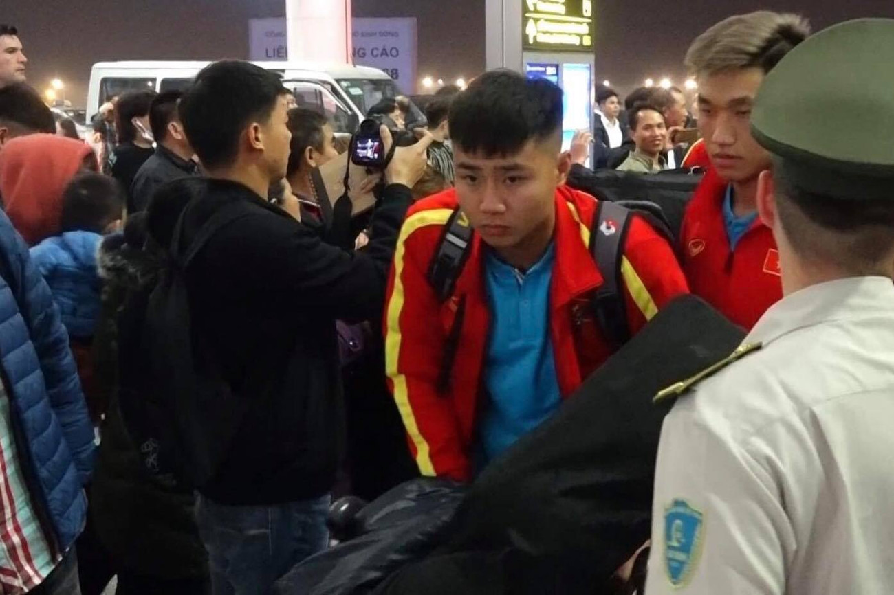 U23 Việt Nam sang Hàn Quốc tập huấn lúc nửa đêm ảnh 5