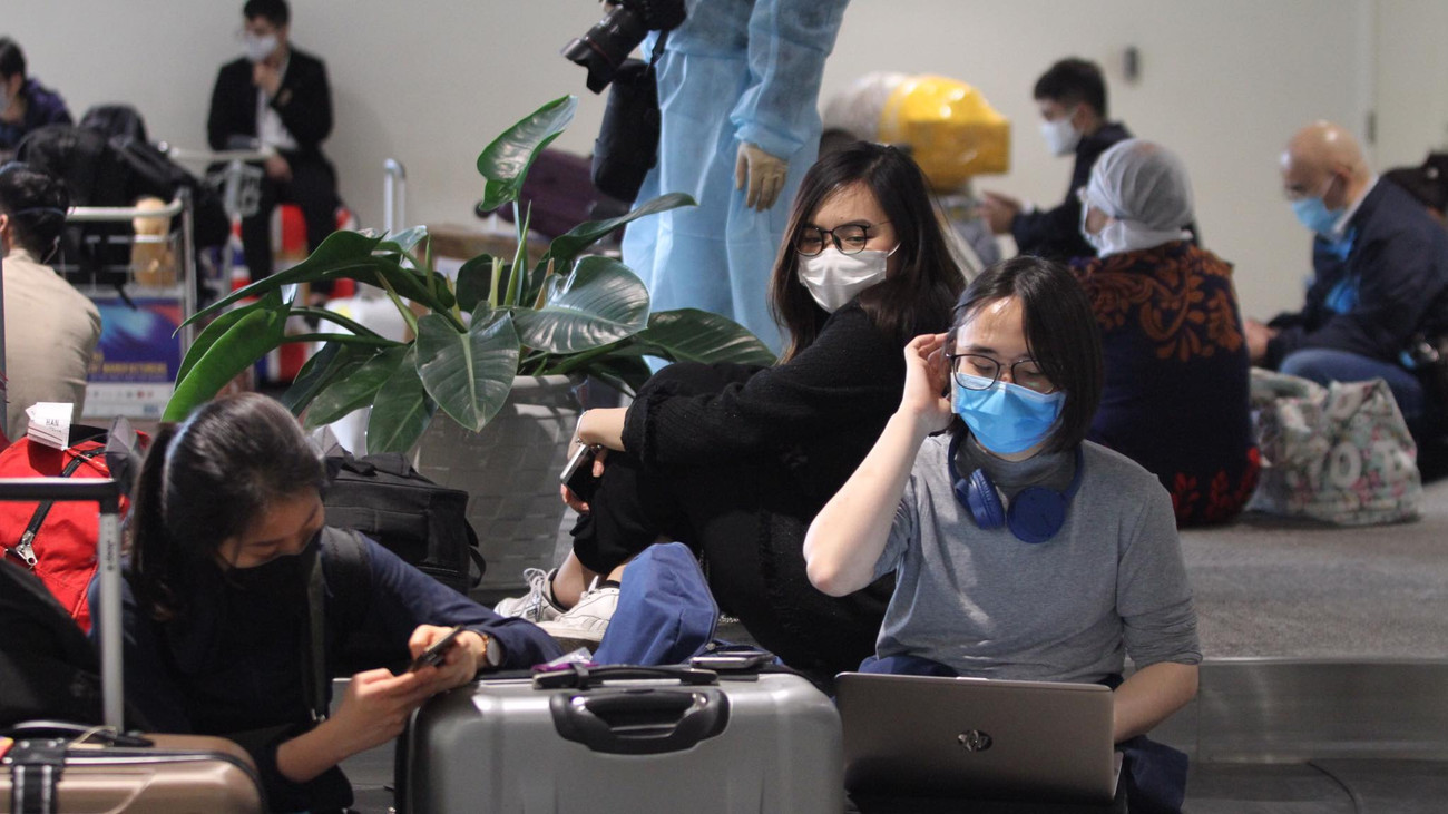 999 người Việt Nam hồi hương từ châu Âu trong ngày 18/3 ảnh 10