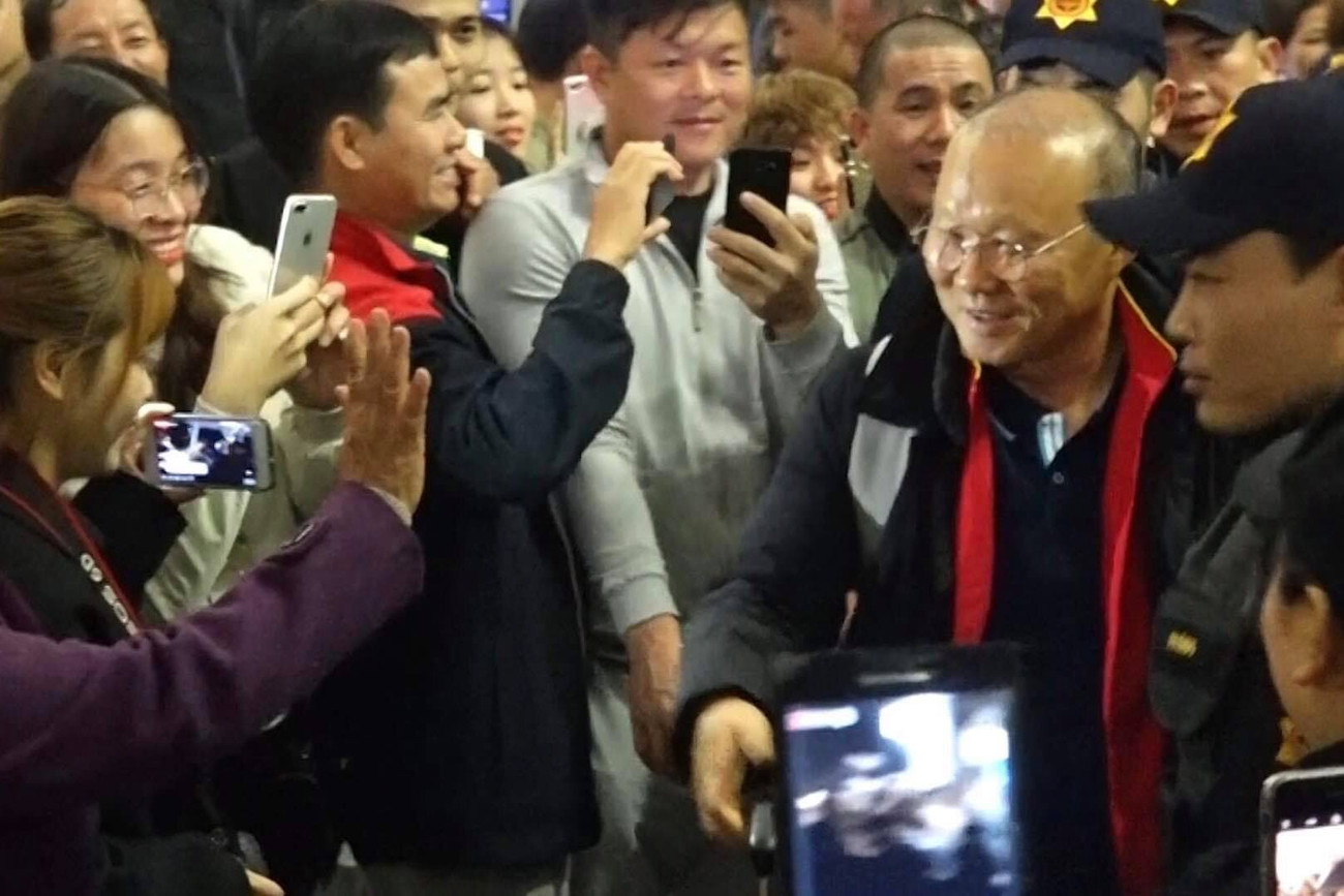 U23 Việt Nam sang Hàn Quốc tập huấn lúc nửa đêm ảnh 3