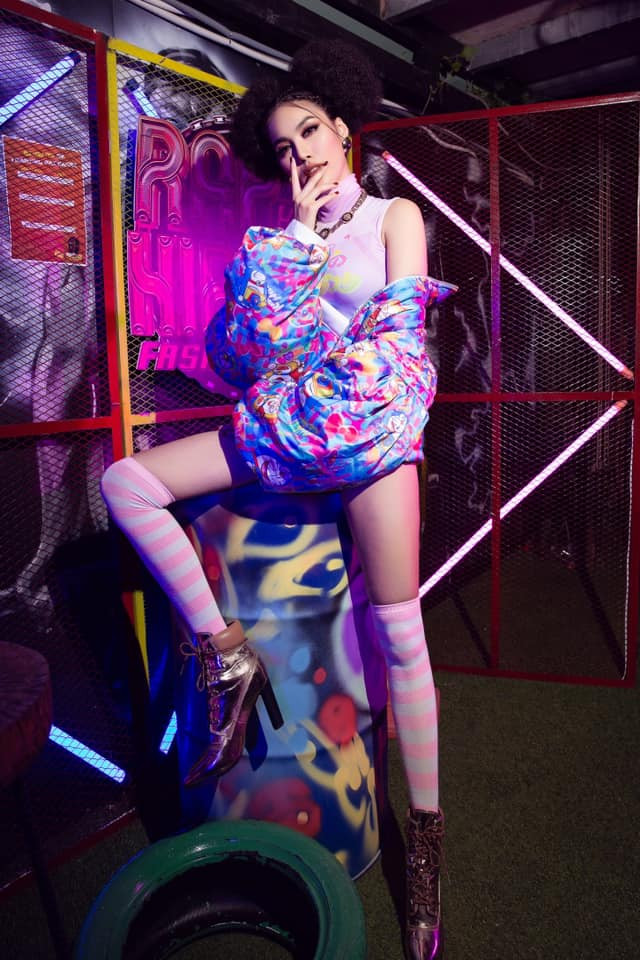 Lan Khuê ngầu với style Hip-Hop, Người đẹp Thể thao Phù Bảo Nghi trễ nải gợi cảm ảnh 1