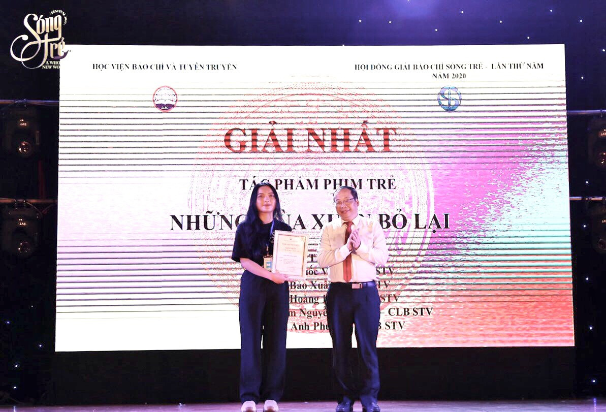 Lễ trao giải Báo chí Sóng trẻ lần thứ 5 ở quy mô cấp Học viện Báo chí và Tuyên truyền. Sóng Trẻ Festival 2020: “A Whole New World” – Bứt phá chính mình, chinh phục thử thách ảnh 1