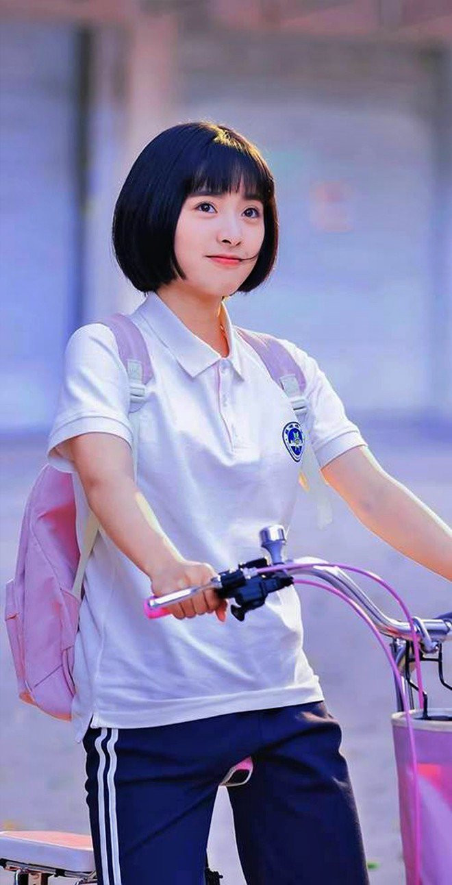 20 mới là độ tuổi rực rỡ nhất - Ảnh: Phim "Gửi thời đẹp đẽ đơn thuần của chúng ta" Gửi cô gái tuổi 20: Hãy cứ yêu và học cách bình thản đi qua những tổn thương ảnh 1