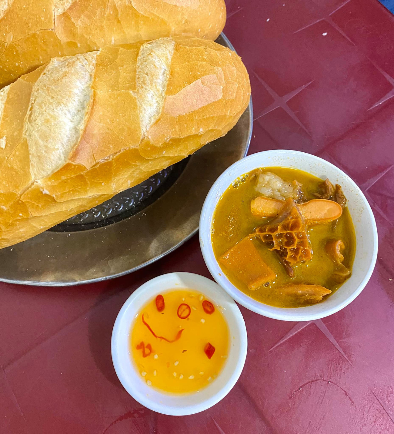 Ảnh: Foody Này bạn, ghé Sài Gòn nhâm nhi một chén phá lấu cho ấm bụng không? ảnh 10