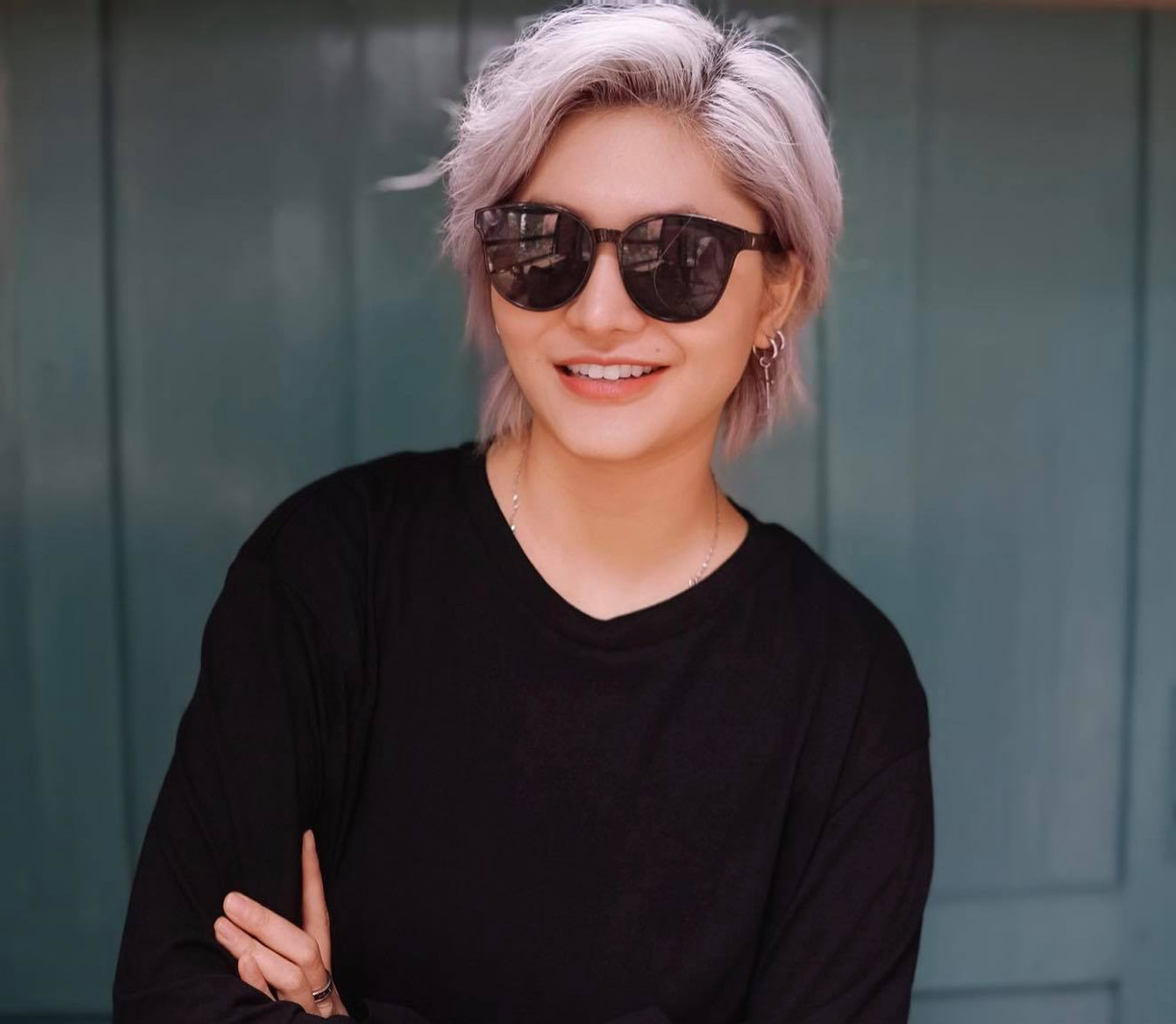 5 nghệ sĩ tomboy của V-Biz: Người “cân” từ hát đến sáng tác, người đang chờ “bùng nổ“ ảnh 13