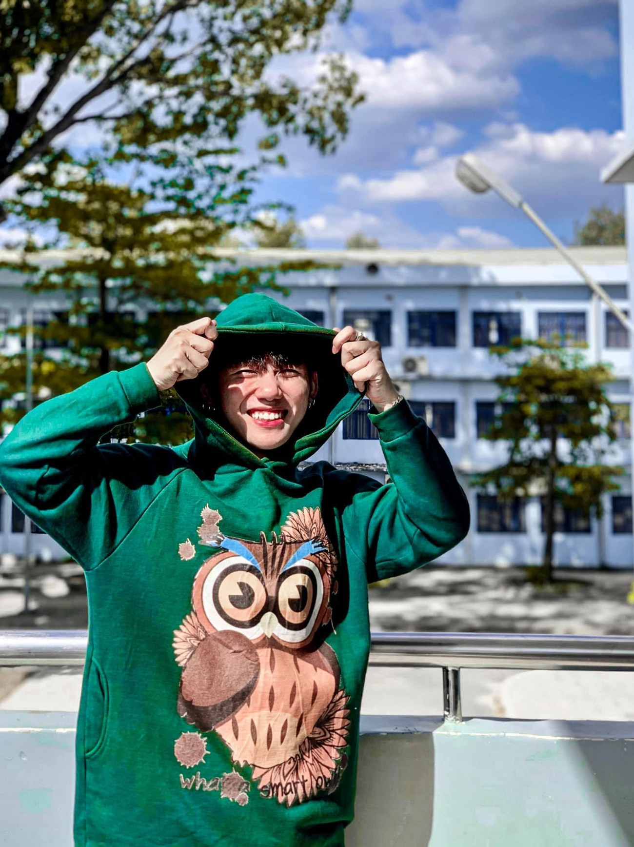 Lương được cư dân mạng ưu ái với biệt danh “cậu bé hay cười”. Nét điển trai đầy cuốn hút của hot TikToker Đồng Nai ảnh 4