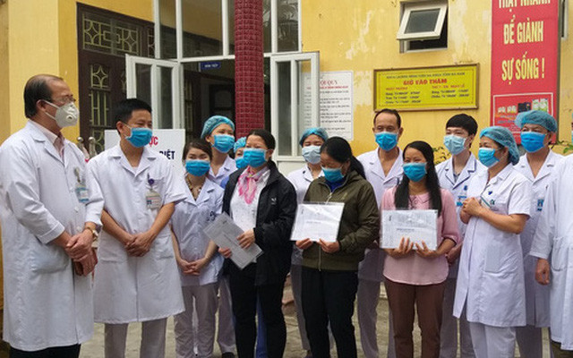 3 nhân viên ở Công ty Trường Sinh ngày ra viện 14/4. Trạm tin nóng: Teen Hà Nội đã nắm rõ phương thức tuyển sinh lớp 10 chuyên? ảnh 2