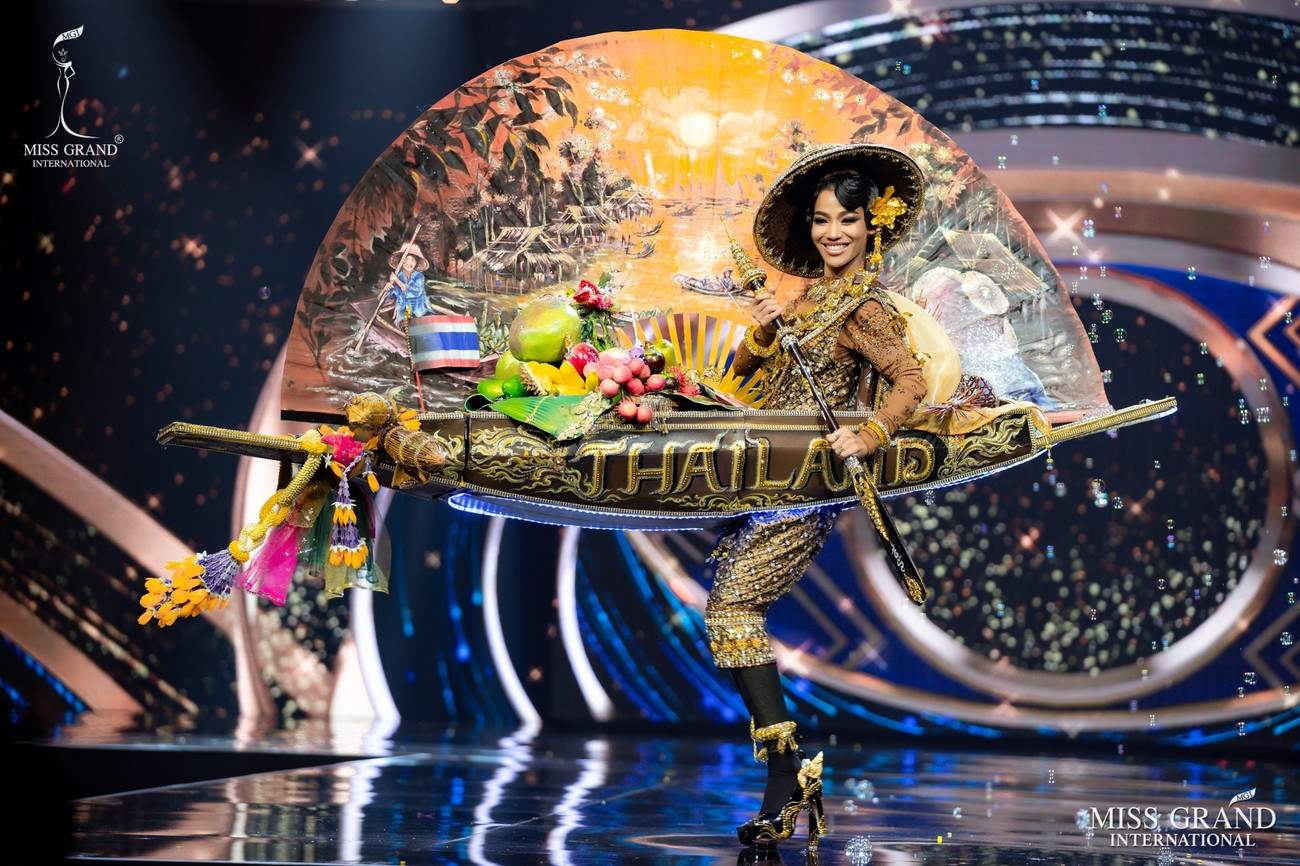 Những ‘đối thủ’ của Ngọc Thảo trong phần thi trang phục dân tộc độc đáo cỡ nào? ảnh 17