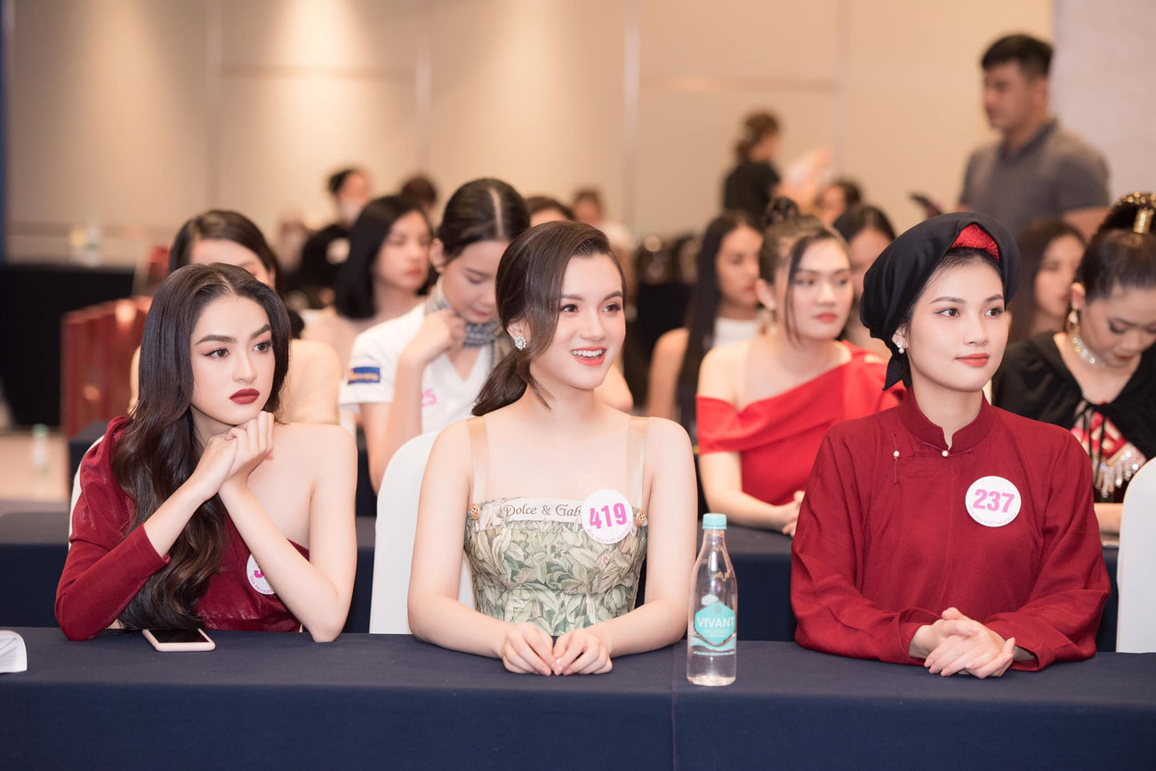 Top 35 thí sinh HHVN 2020 ngày càng 'lột xác' bất ngờ ảnh 14