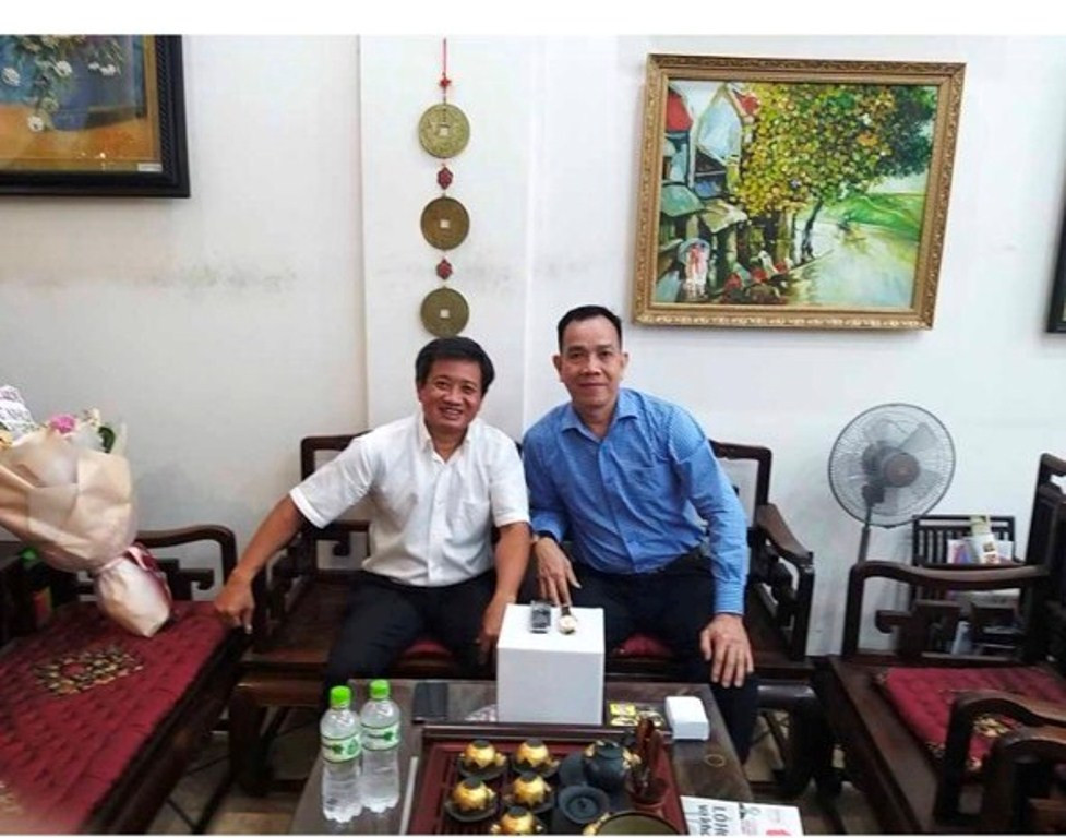 Một doanh nhân ở Quảng Ninh đã quyết định mua hai kỷ vật đắt tiền của ông Đoàn Ngọc Hải với số tiền 2 tỷ đồng. Ông Đoàn Ngọc Hải sẽ nhận trợ cấp thôi việc hơn 100 triệu đồng ảnh 4