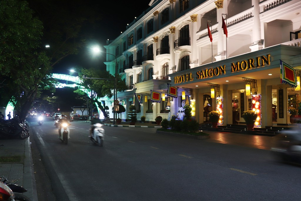 Huế rộn ràng trước thời khắc Giao thừa ảnh 3