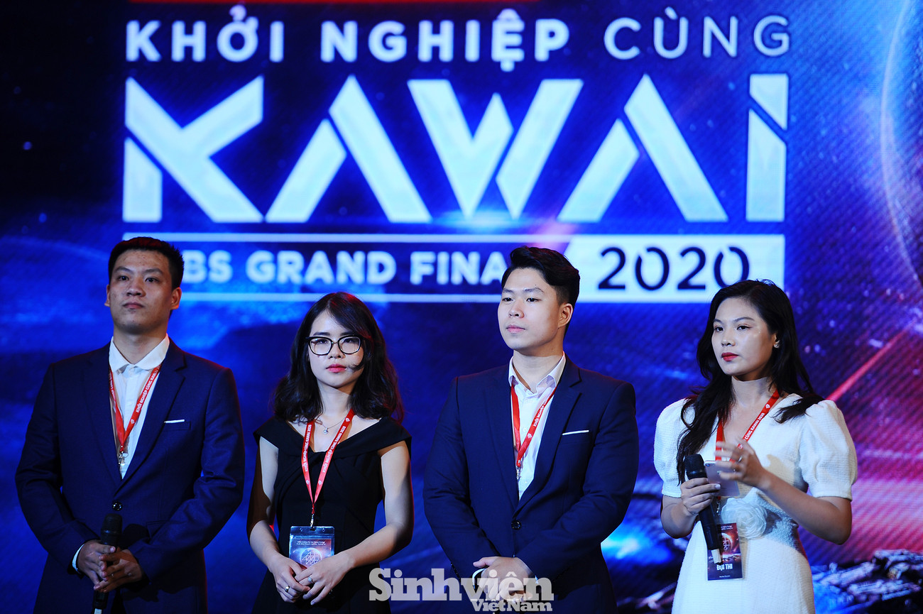 Đôi thi Gameez tại đêm Chung kết cuộc thi "Khởi nghiệp cùng Kawai 2020". Dự án Game cho thương hiệu giành Quán quân "Khởi nghiệp cùng Kawai 2020" ảnh 6