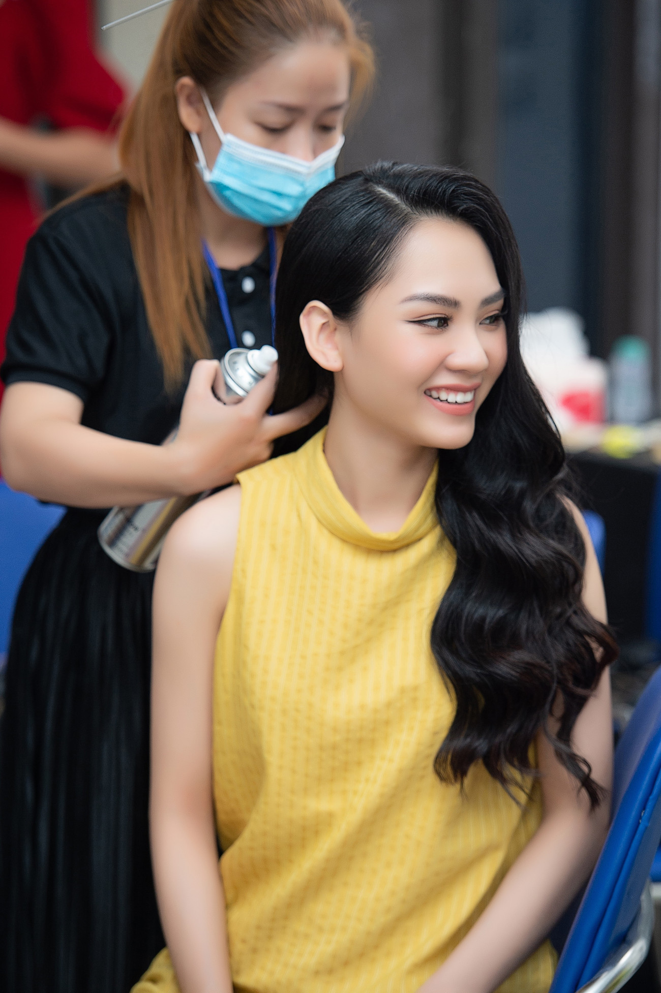 Thí sinh Hoa Hậu Việt Nam 2020 xinh đẹp dưới bàn tay của ekip make up hot nhất showbiz ảnh 12