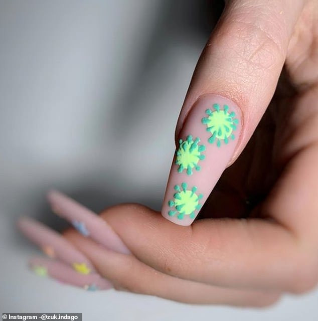 Bộ nail lấy cảm hứng từ virus. (Ảnh: @zuk.indago) Hội chị em “đu trend” làm đẹp mùa dịch Covid-19, “gắn” virus... lên móng tay ảnh 2