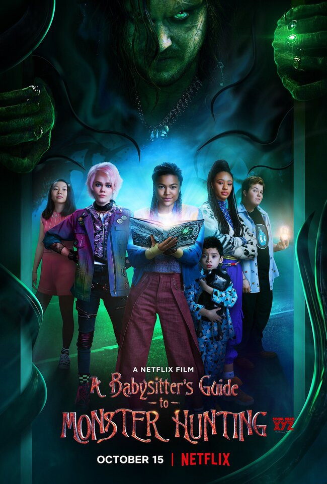 Poster của "A Babysitter's Guide to Monster Hunting". Nguồn: Social News XYZ “Draco Malfoy” Tom Felton gây choáng với tạo hình Ông Kẹ trong phim thiếu nhi mới ảnh 1