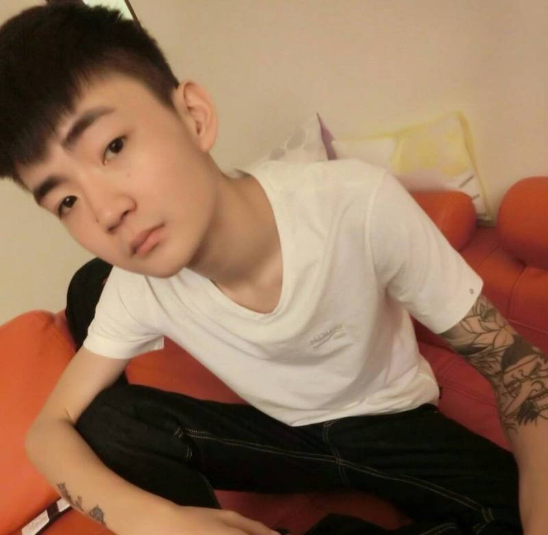 Nổi tiếng quá sớm khiến Vương ngày càng trượt dốc. Sao nhí ‘Chuyện tình biển xanh’ lãnh án 17 năm tù vì giết người ảnh 3
