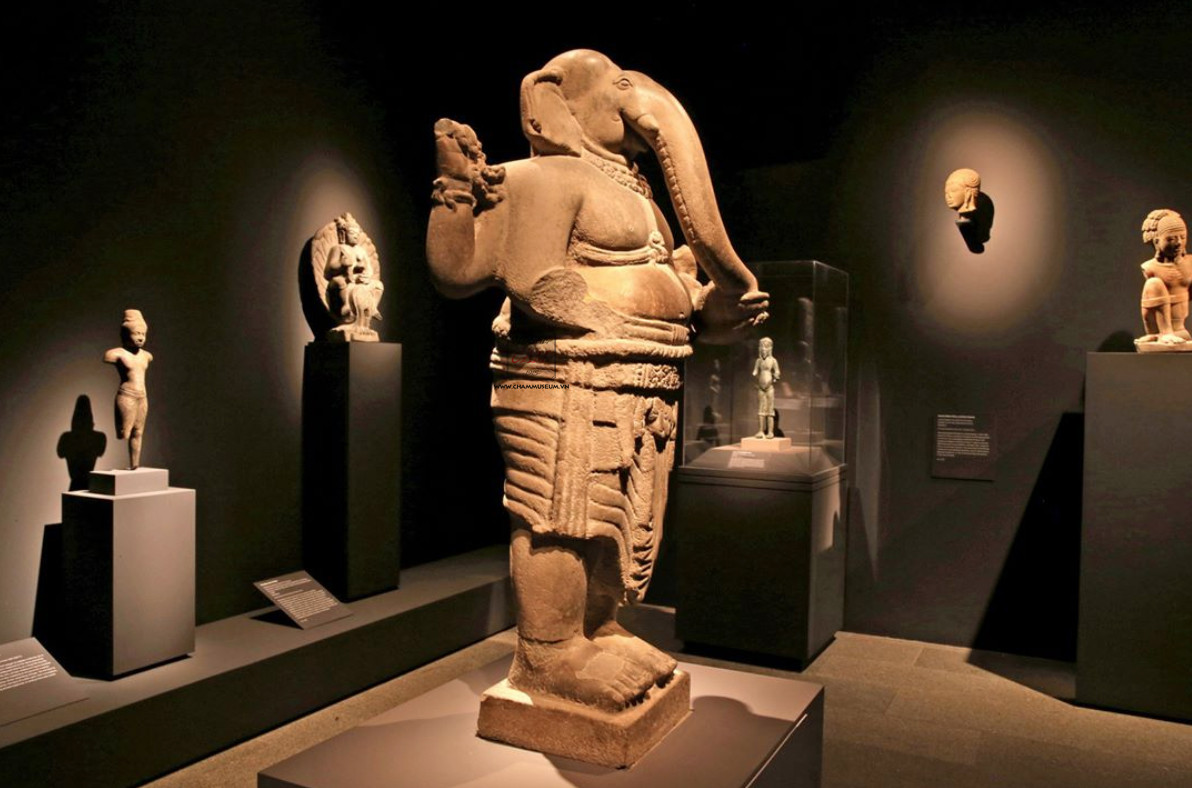 Tượng Ganesha tại bảo tàng Chăm. Ảnh: BT. Hai hiện vật tại Đà Nẵng được công nhận Bảo vật Quốc gia ảnh 1