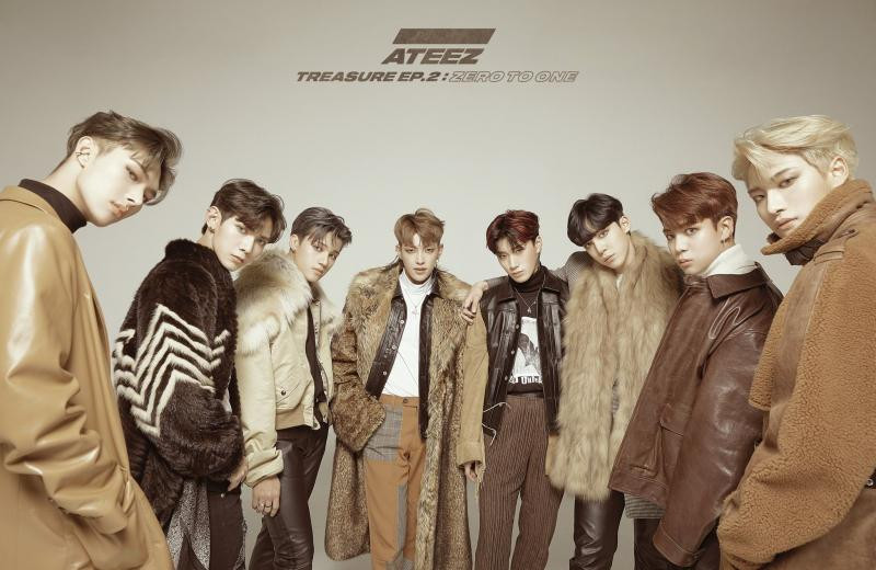 Nhóm ATEEZ HOT: Chi Pu biểu diễn cùng Chung Ha, ATEEZ và loạt sao châu Á tại lễ hội âm nhạc quốc tế ảnh 4