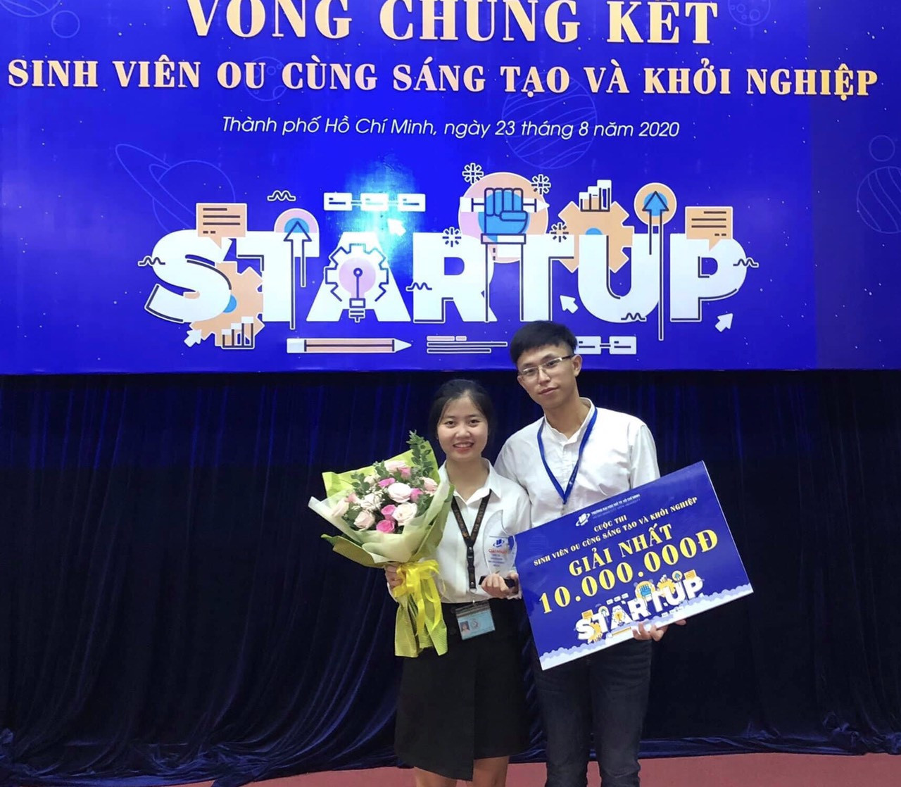 Dự án “Sản xuất kinh doanh các sản phẩm từ cây bơ Việt Nam” từng giành giải Nhất cuộc thi “Sinh viên OU cùng sáng tạo và khởi nghiệp” do trường ĐH Mở TP.HCM tổ chức. Giấc mơ đưa bơ Việt ra thế giới ảnh 3