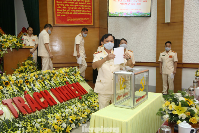 Đại hội đảng bộ công an tỉnh Lạng Sơn tiến hành bầu cử BCH đảng ủy khóa mới Đại tá Thái Hồng Công đảm nhiệm chức vụ Bí thư đảng ủy Công an tỉnh Lạng Sơn ảnh 1